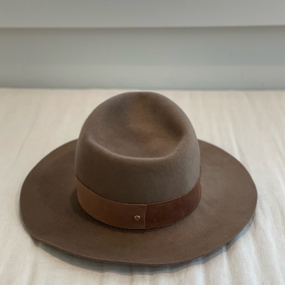 JANESSA LEONE Alara hat in Dark Sand - SOLD OUT online - Picture 4 of 7